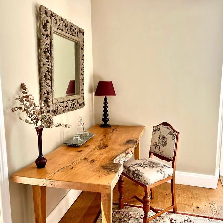 Bed and Breakfast La Girarde Saint-Quentin-de-Caplong Экстерьер фото