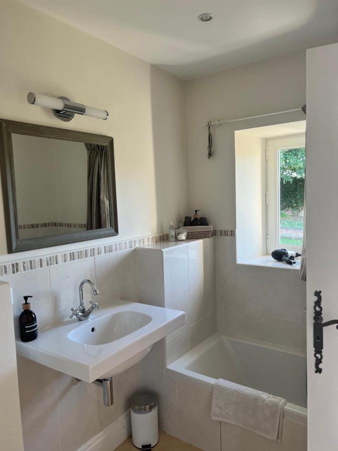 Bed and Breakfast La Girarde Saint-Quentin-de-Caplong Экстерьер фото
