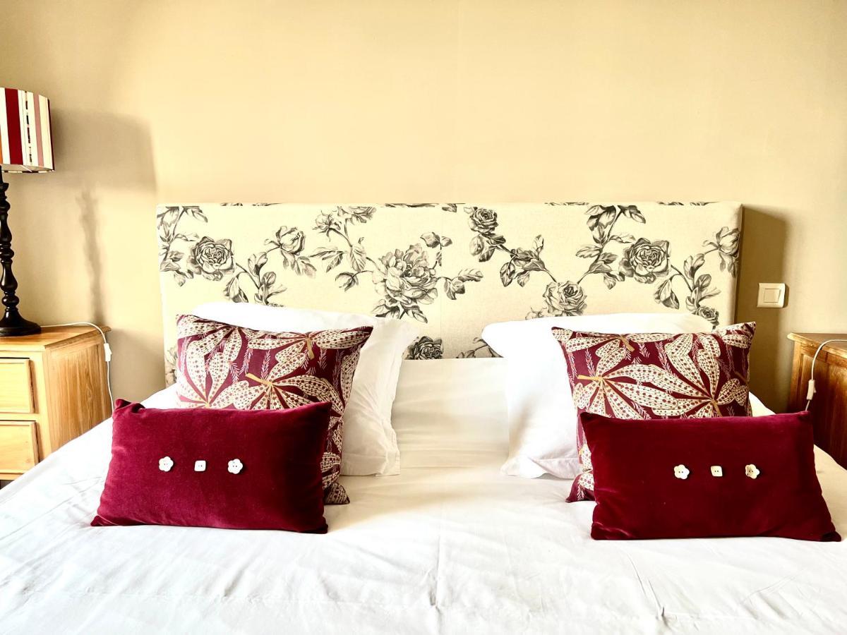 Bed and Breakfast La Girarde Saint-Quentin-de-Caplong Экстерьер фото